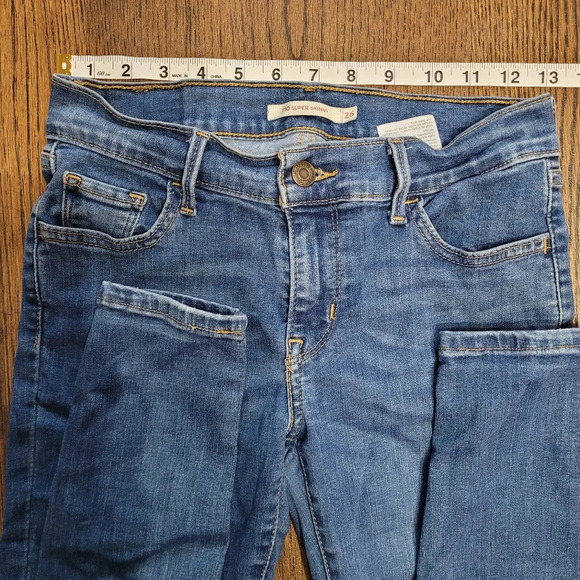 Levi's 710 Super Skinny Medium Dark Wash Jeans Size Women's 26 - Picture 6 of 12